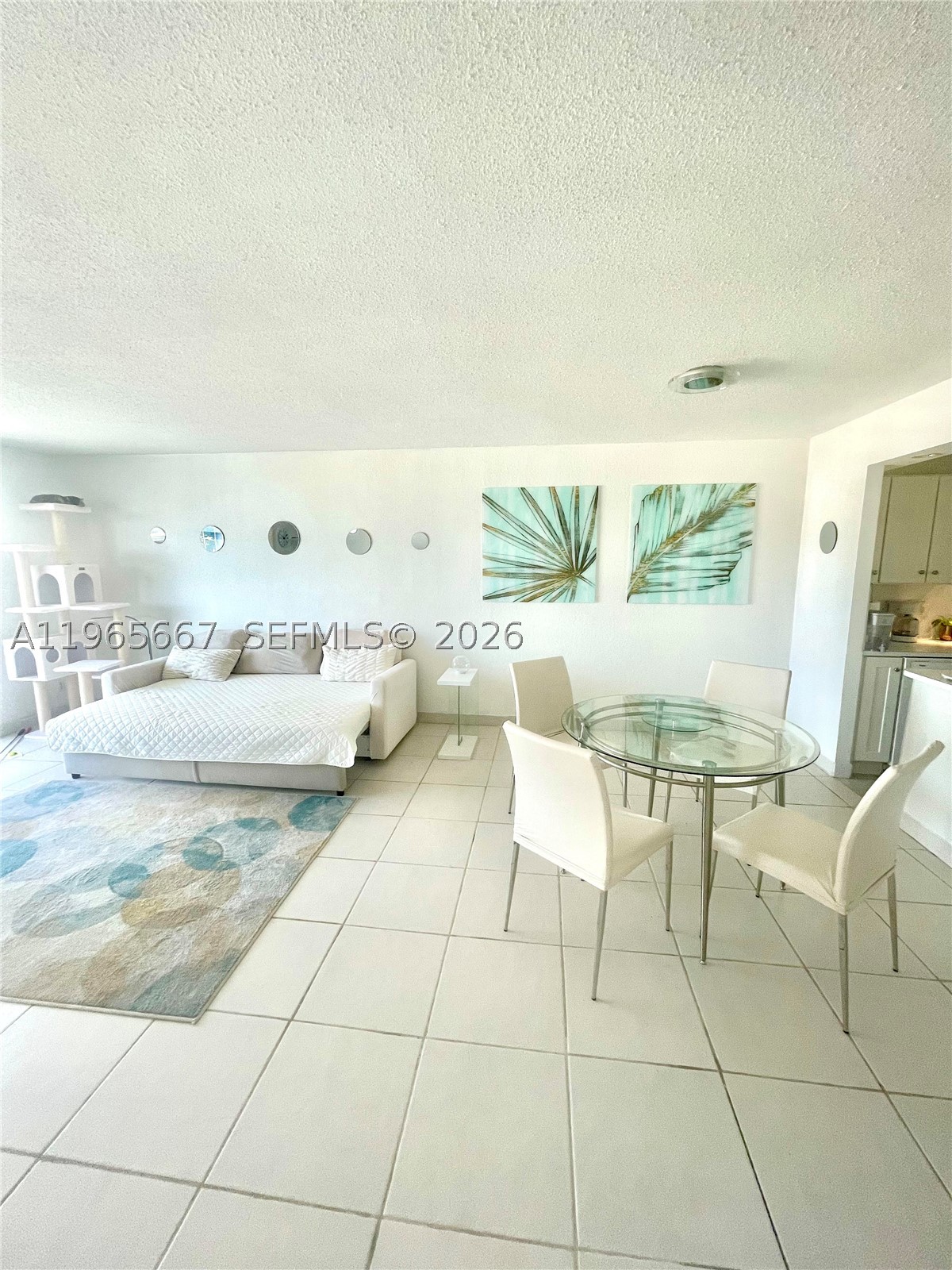 Hallandale Beach photo 3