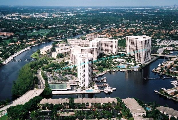 Hallandale Beach photo 1