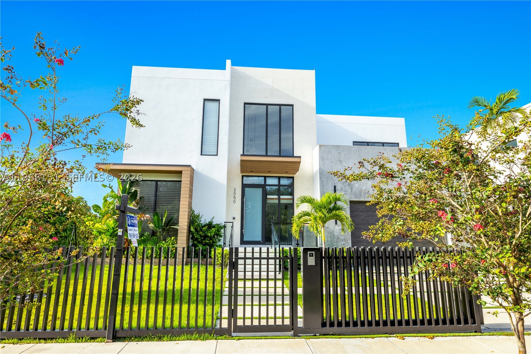 North Miami photo 1