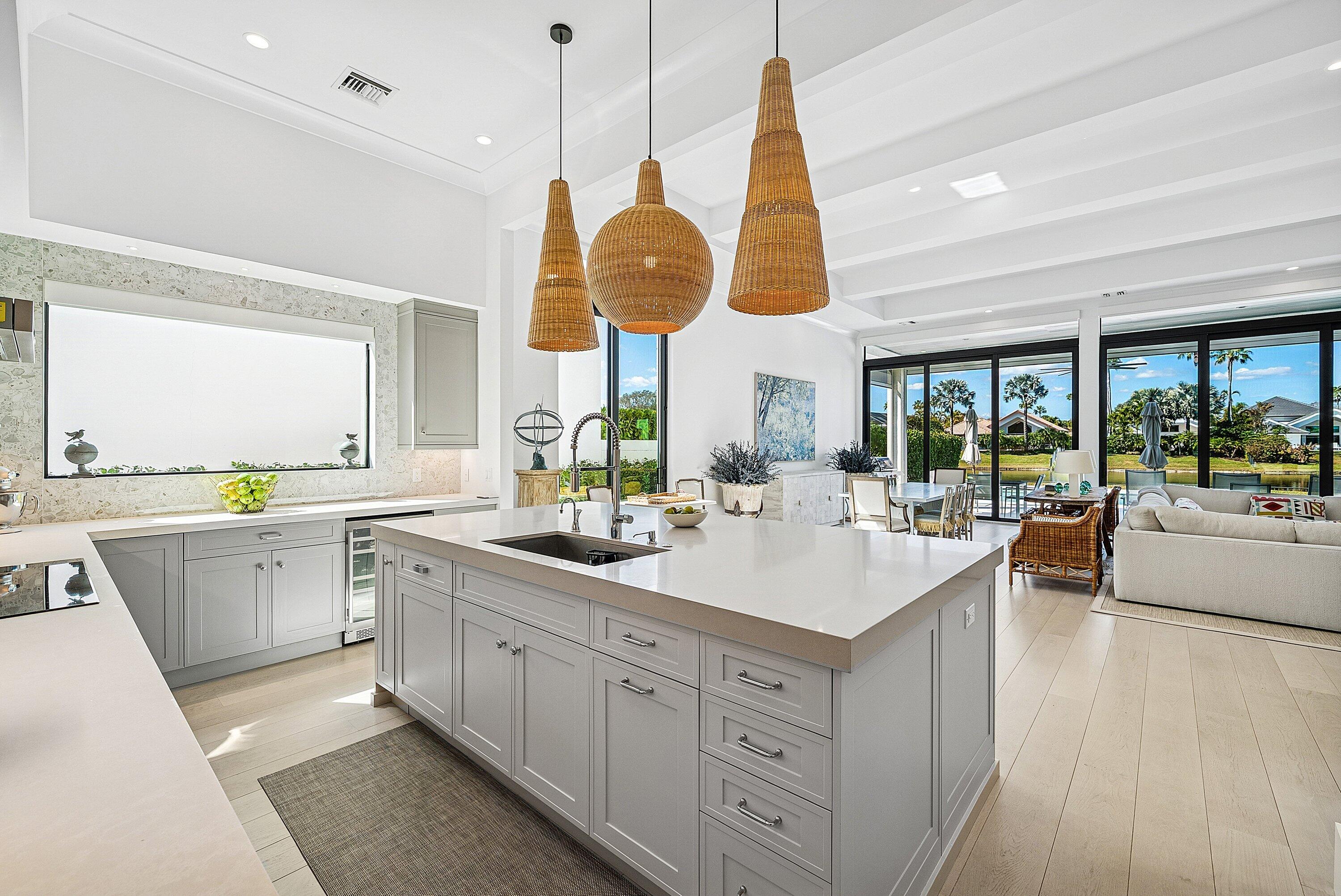 Palm Beach Gardens photo 1