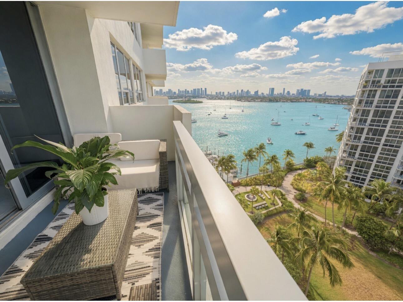 Miami Beach photo 1