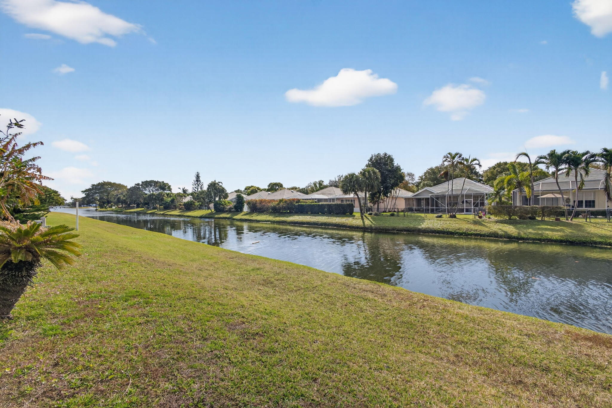 Palm Beach Gardens photo 3