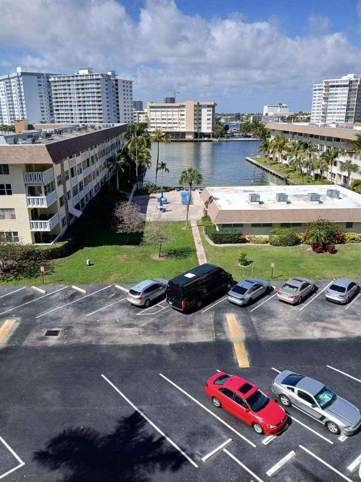 Hallandale Beach photo 1
