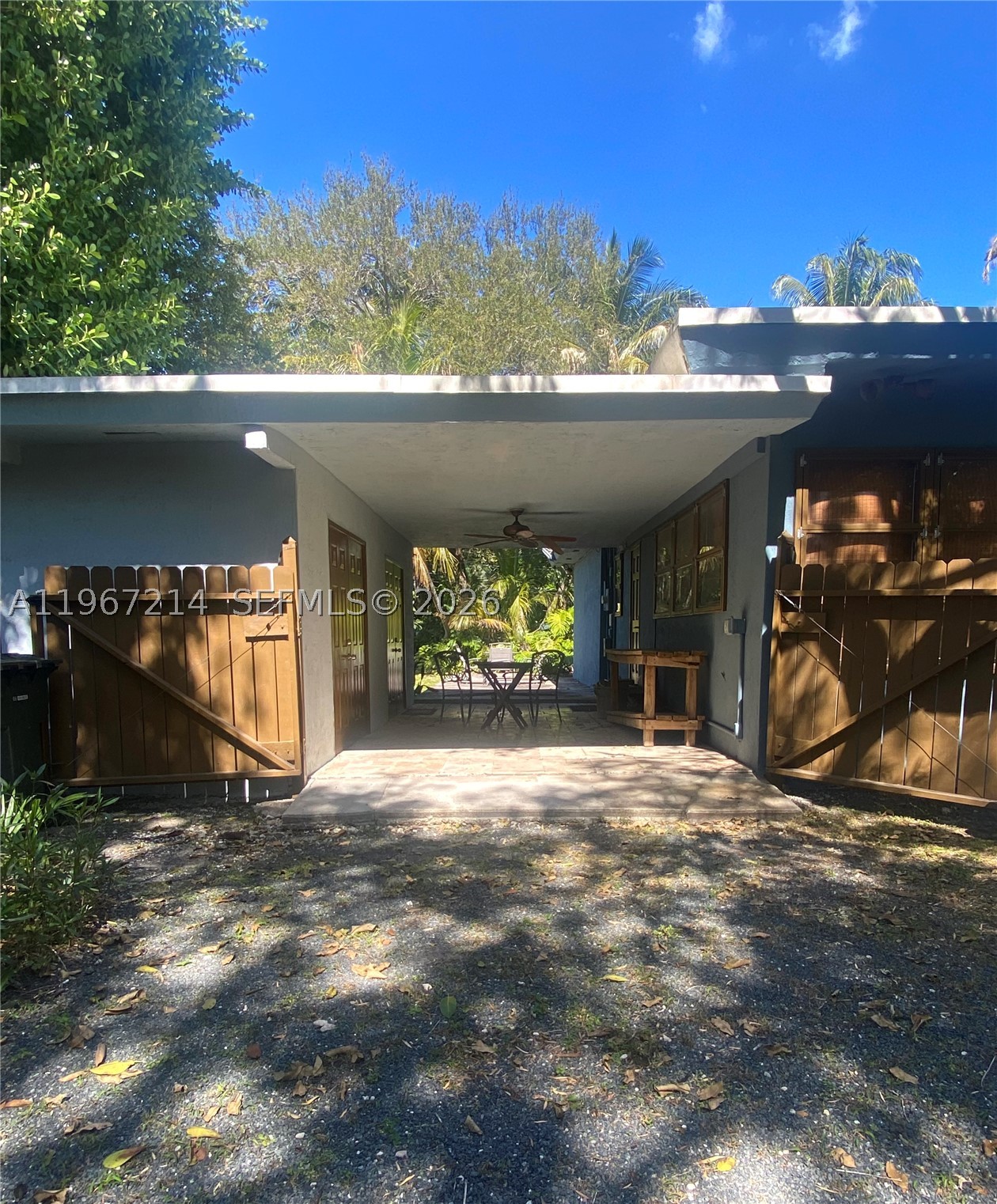South Miami photo 3