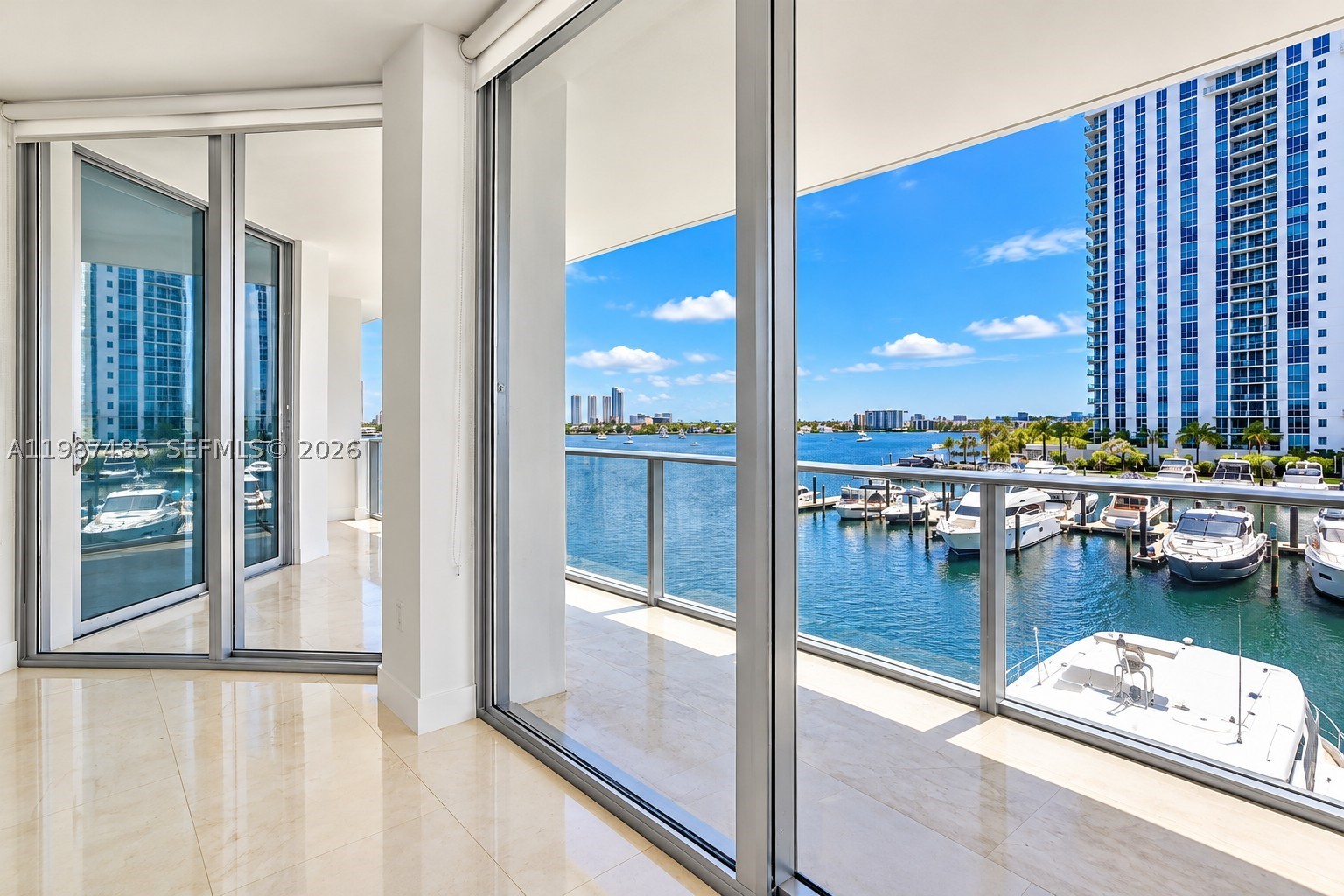 North Miami Beach photo 2