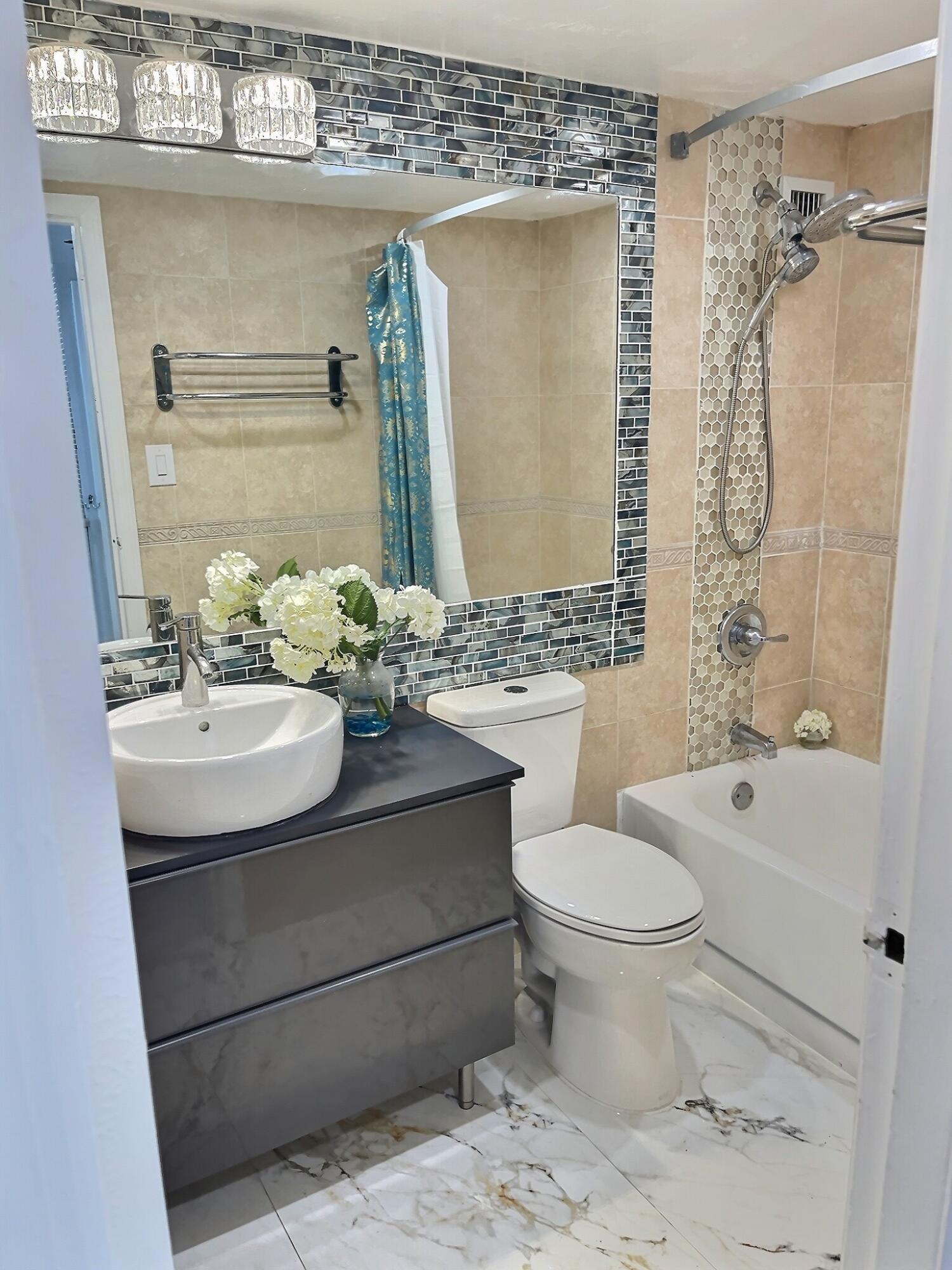 Sunny Isles Beach photo 2