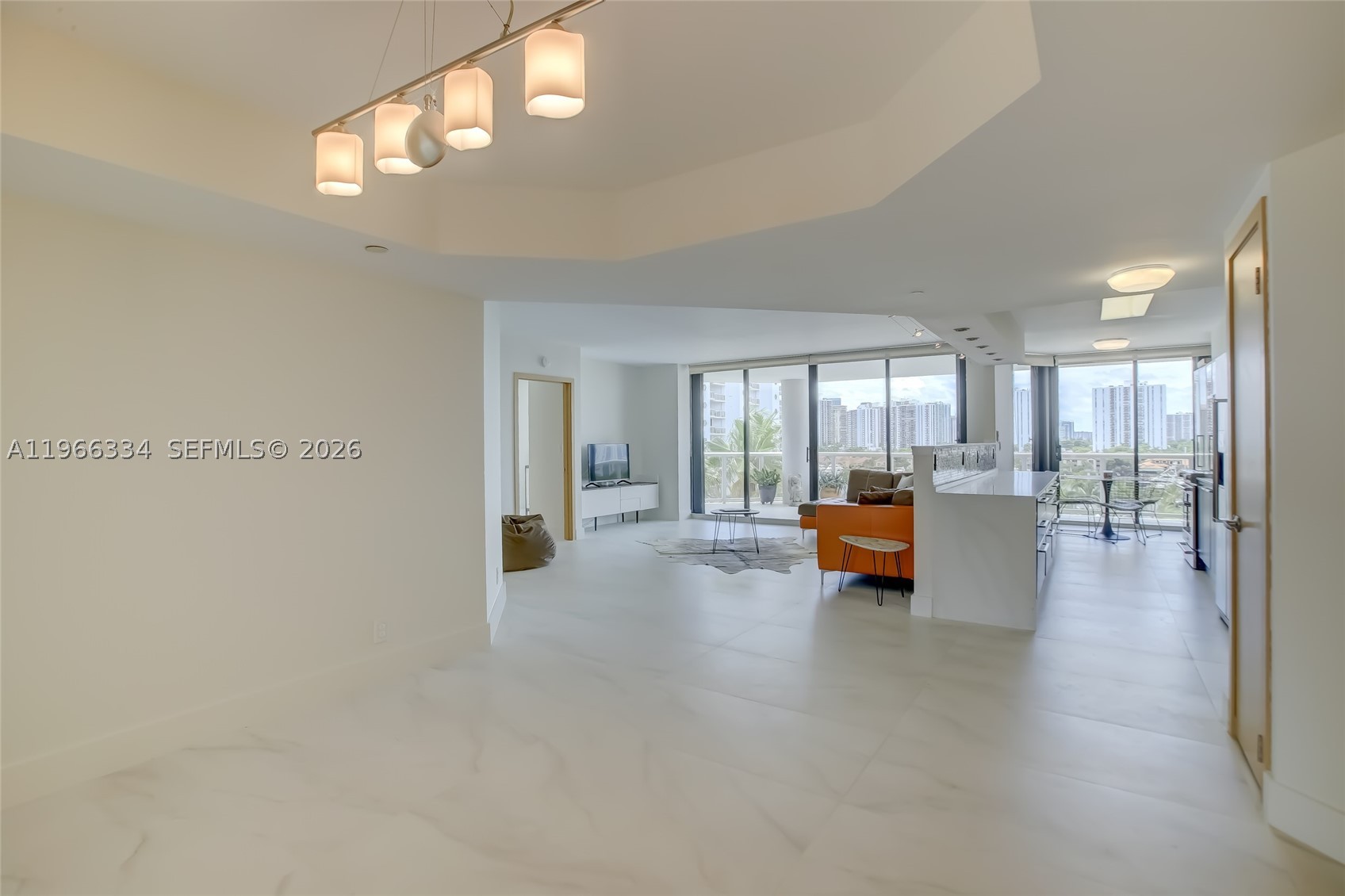 Aventura photo 1