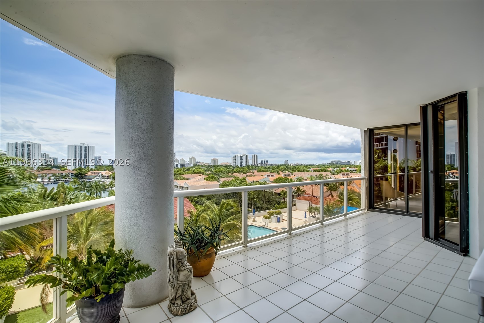Aventura photo 5