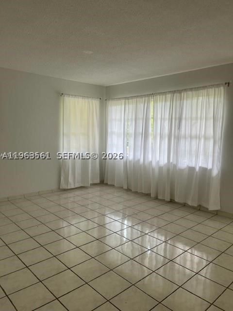 Hallandale Beach photo 4