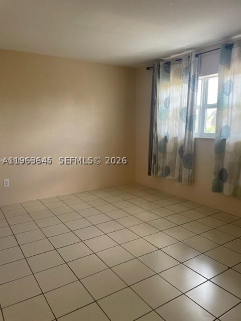 Hallandale Beach photo 5
