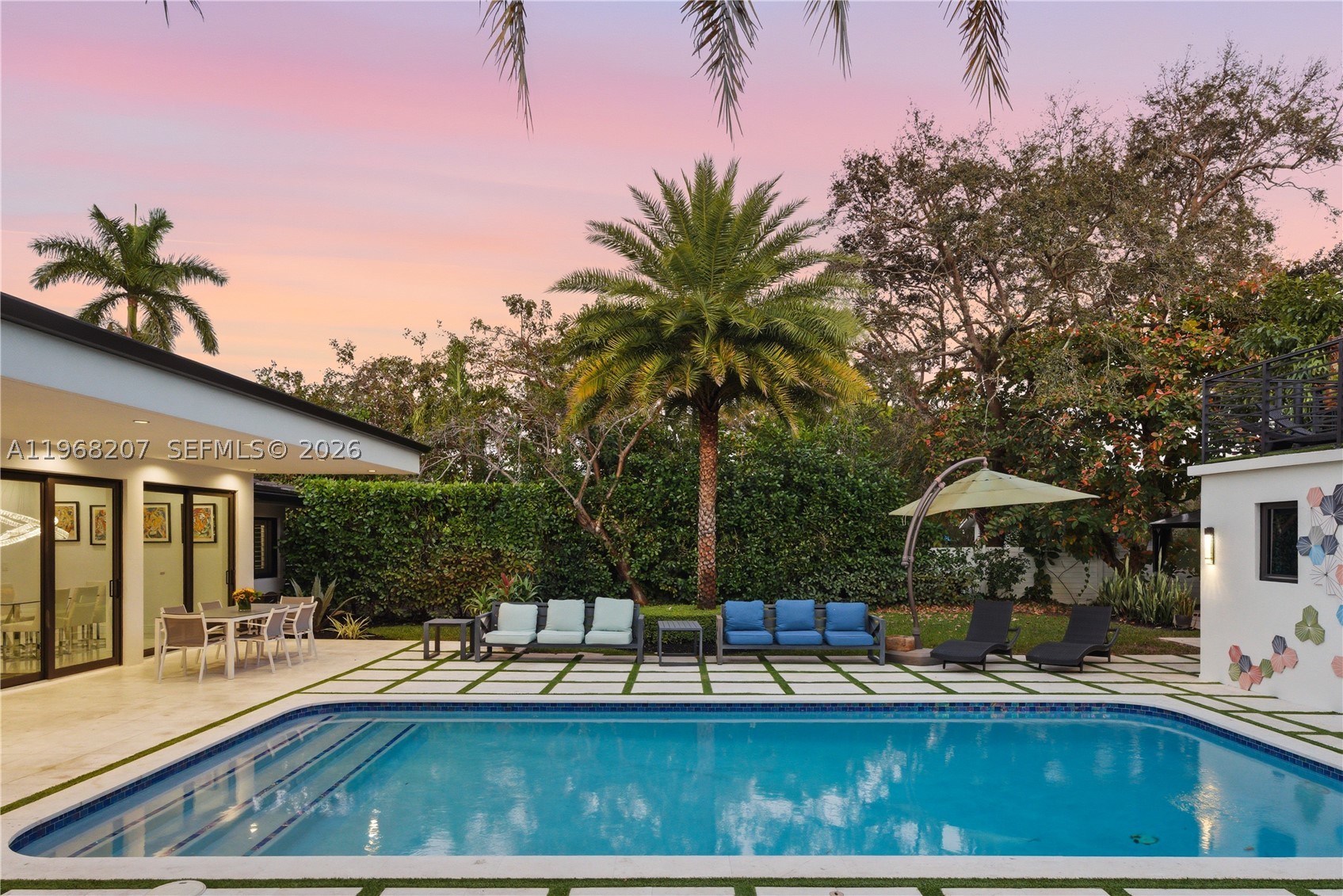 Wilton Manors photo 5