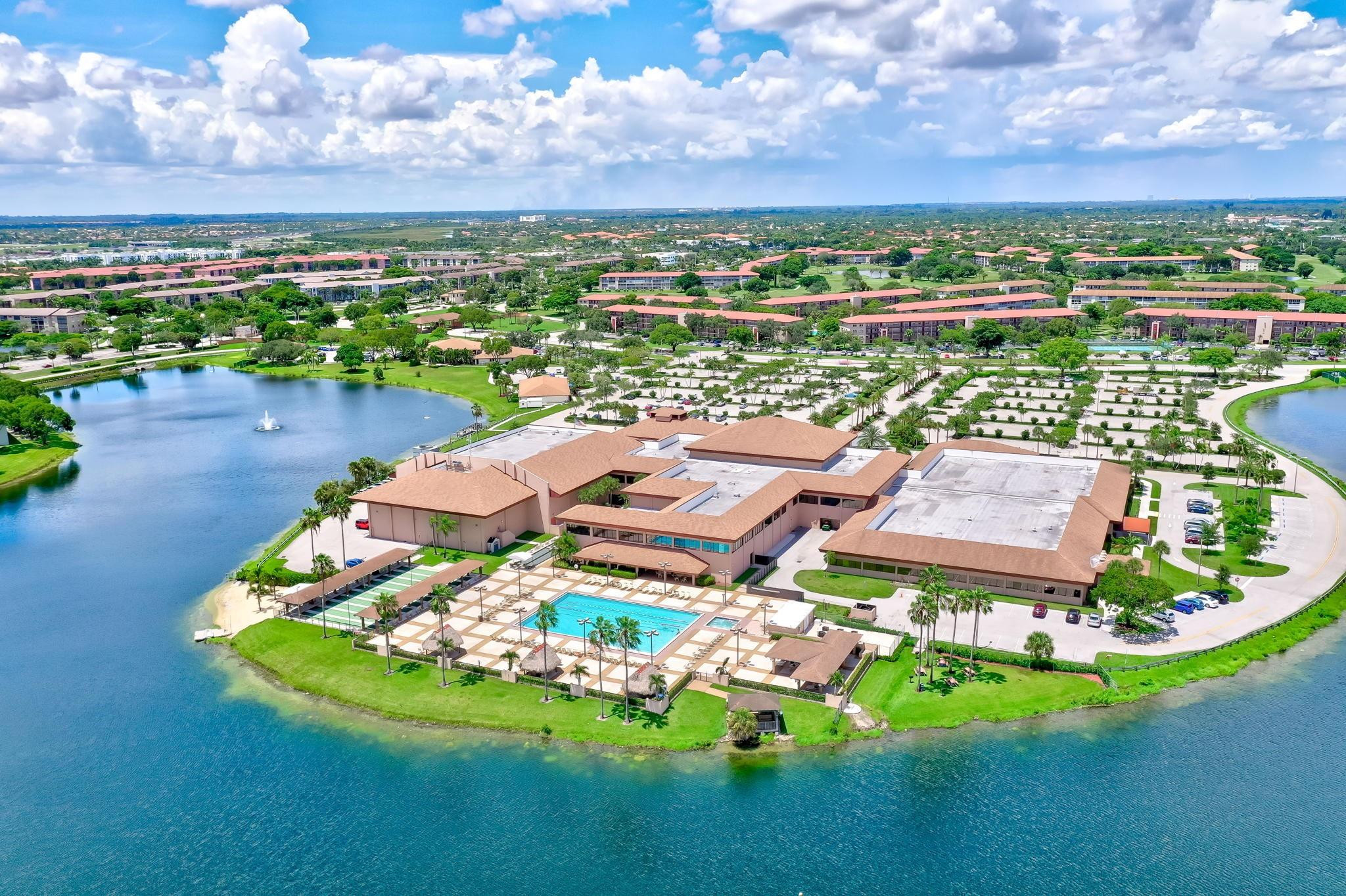 Pembroke Pines photo 1