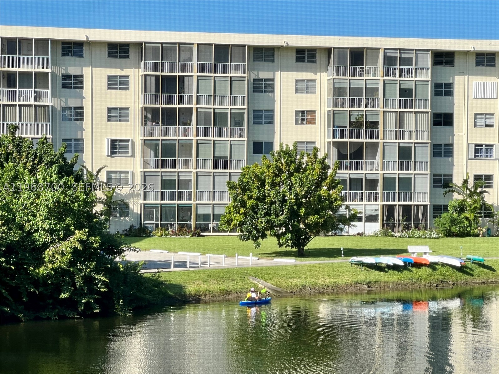 Aventura photo 3