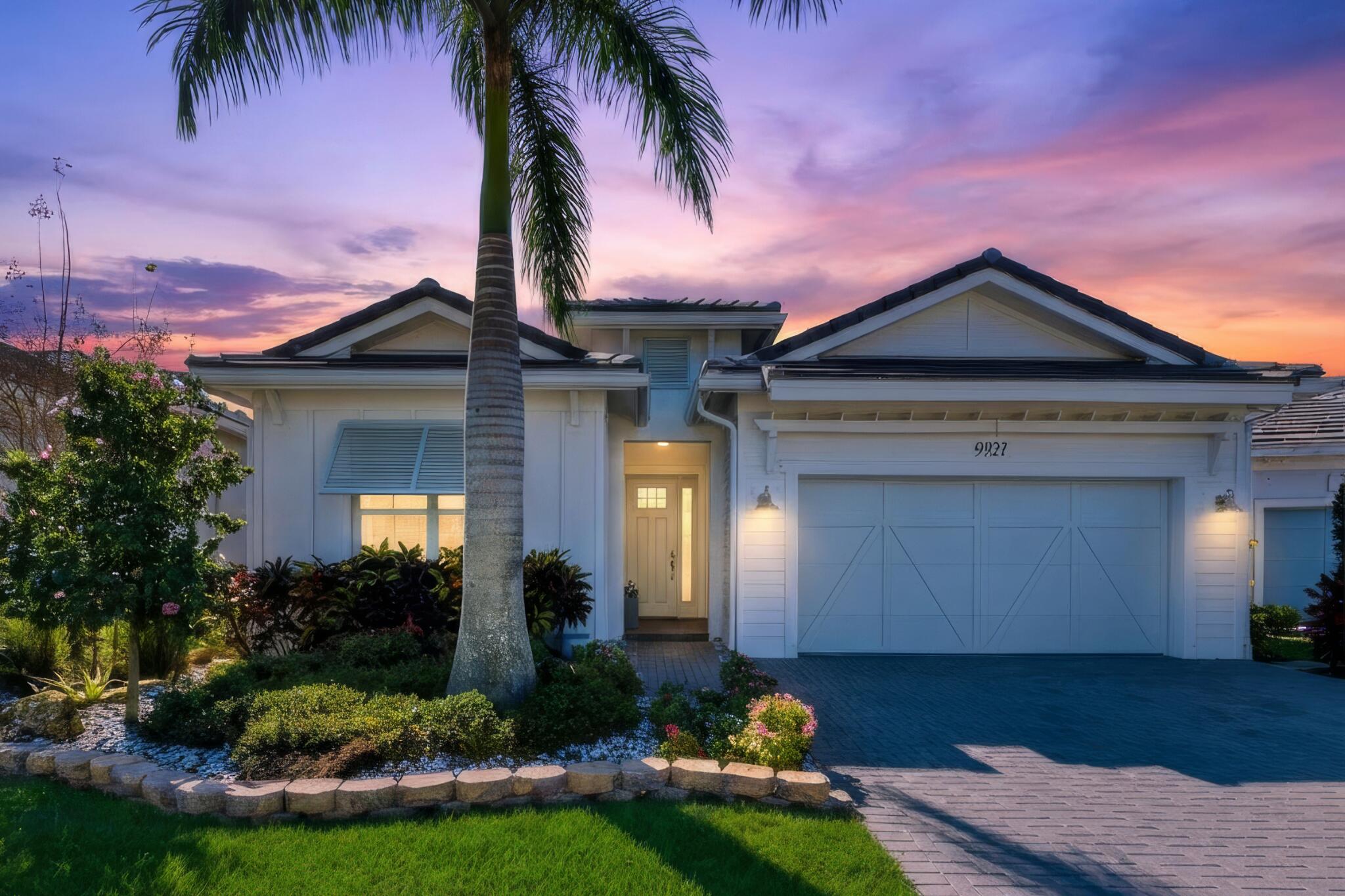 Palm Beach Gardens photo 2