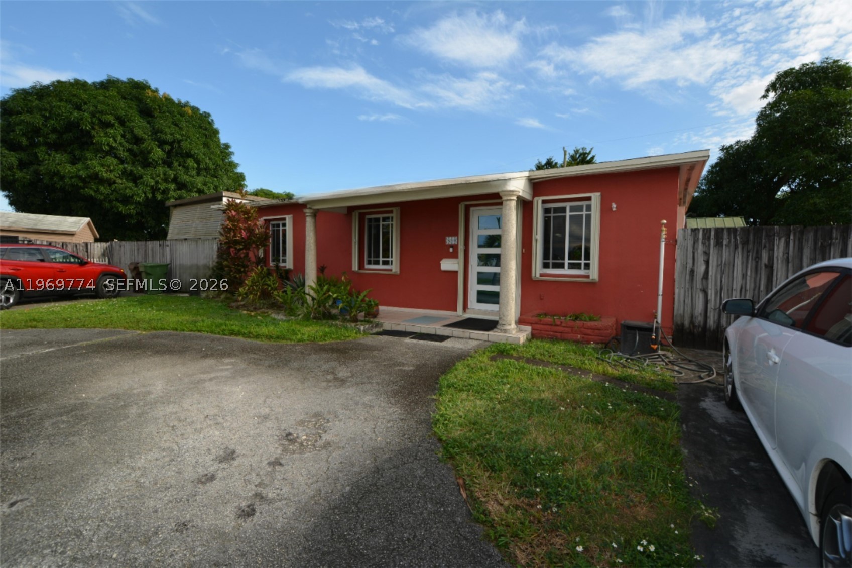 Hialeah photo 2