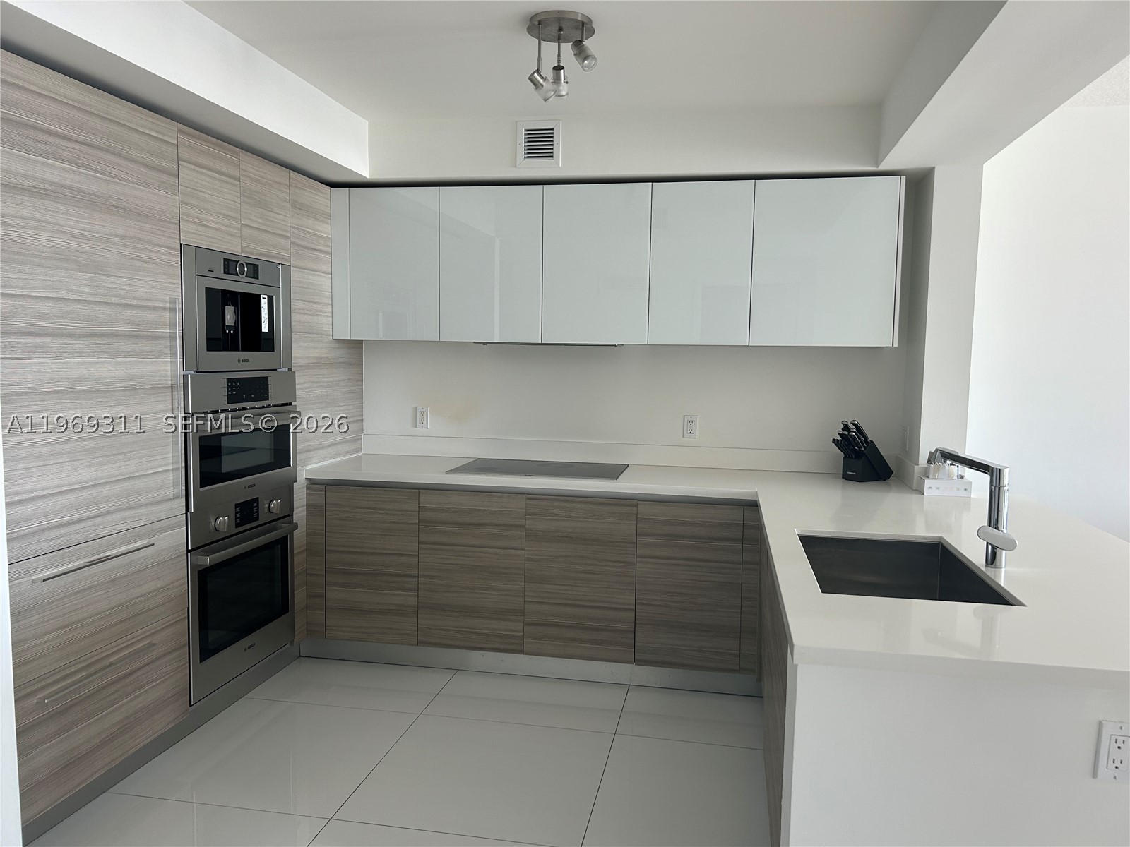 Sunny Isles Beach photo 5