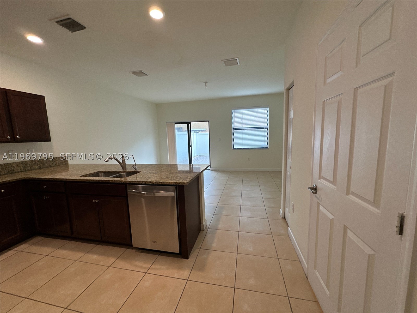 Hialeah photo 4