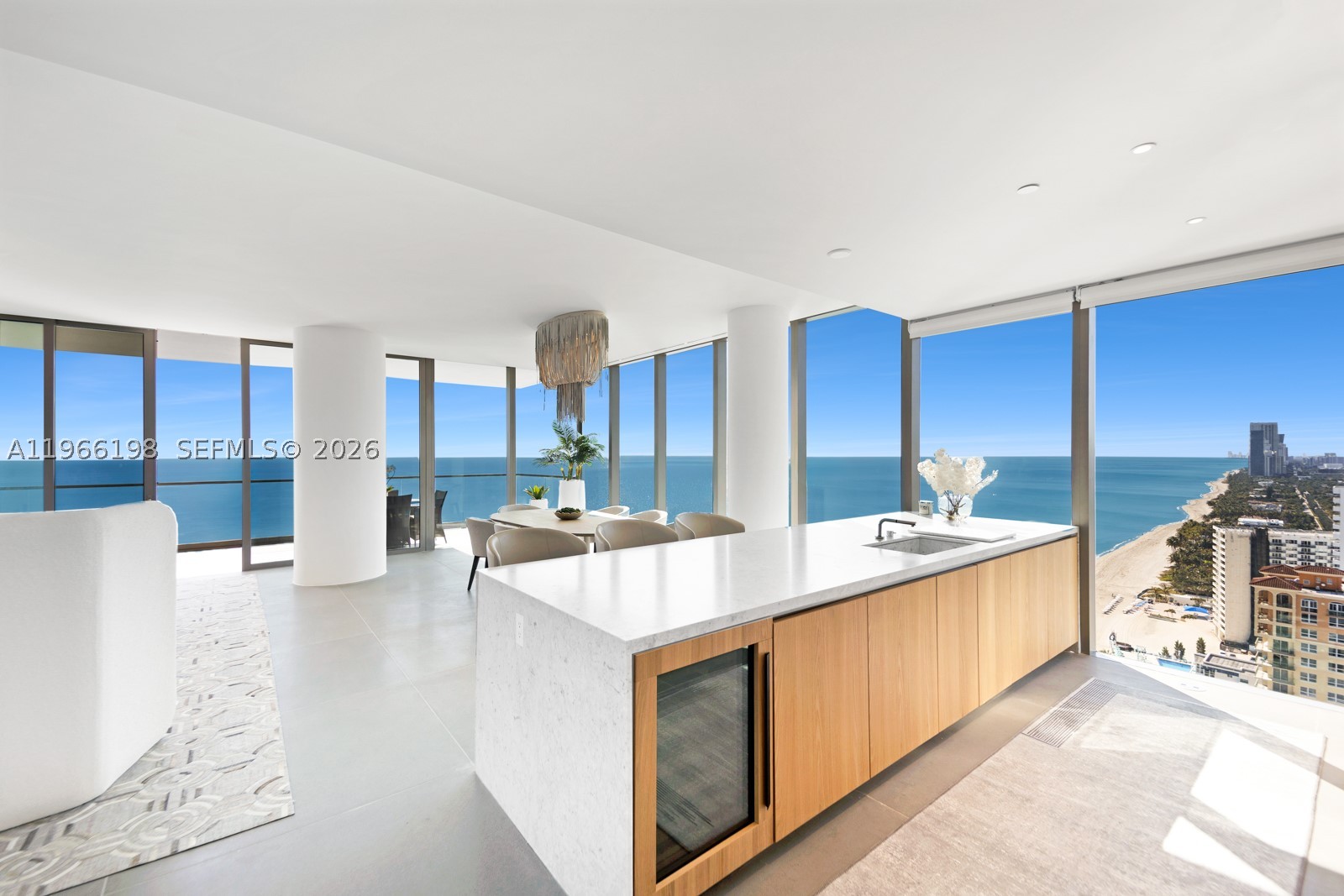 Hallandale Beach photo 1