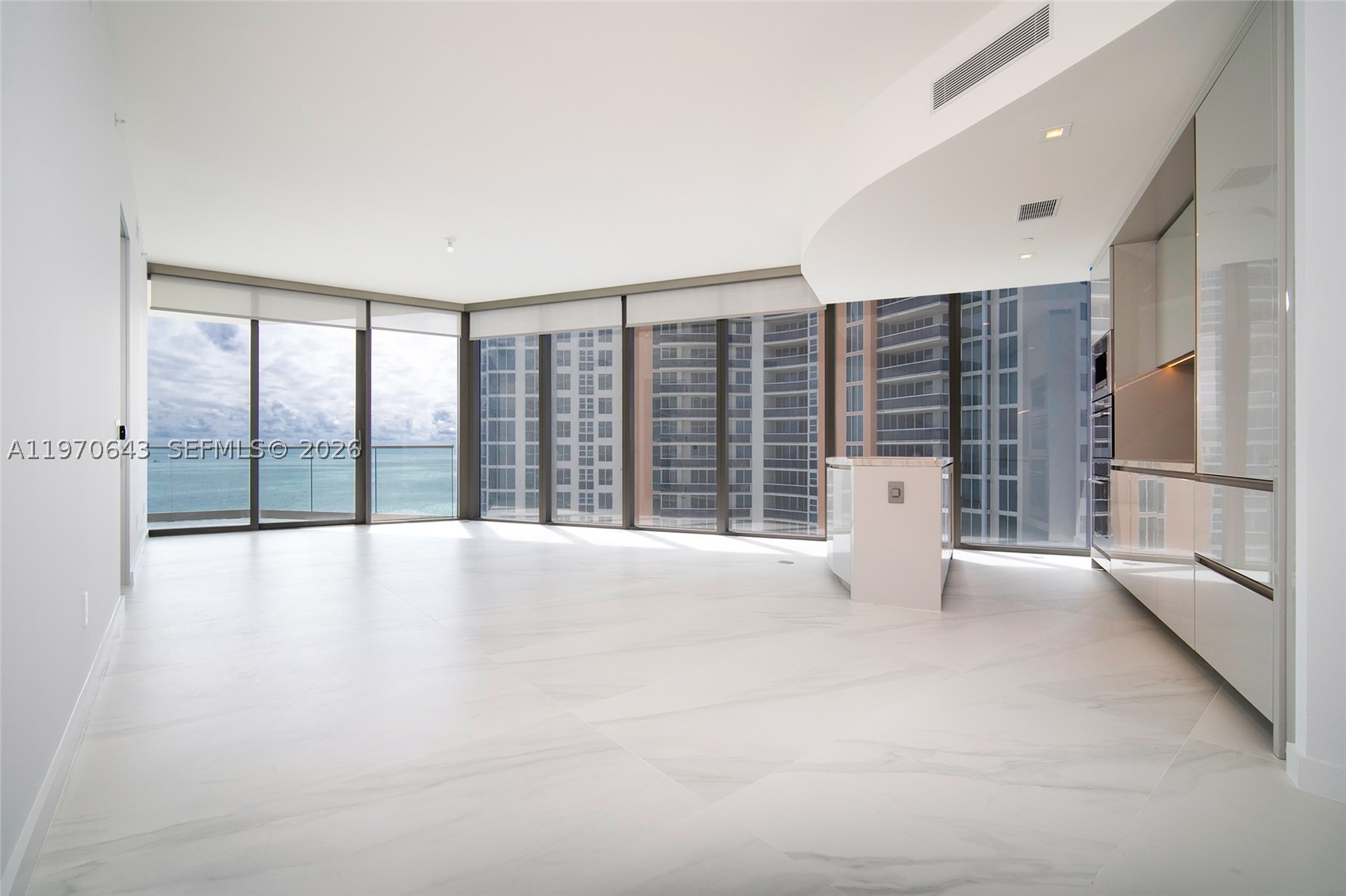 Sunny Isles Beach photo 2