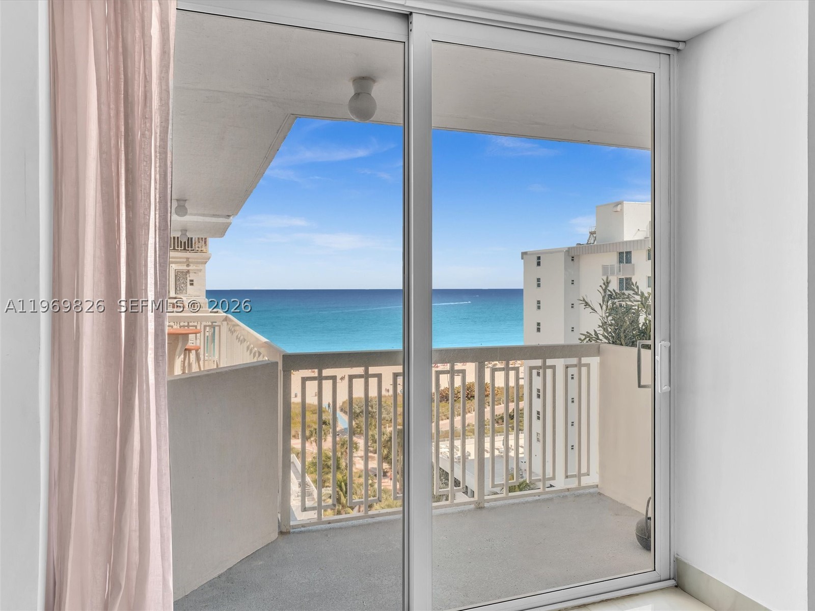 Miami Beach photo 1