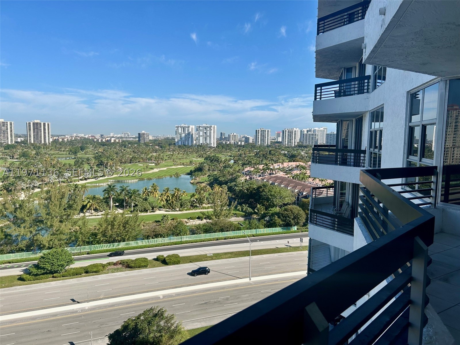 Aventura photo 4