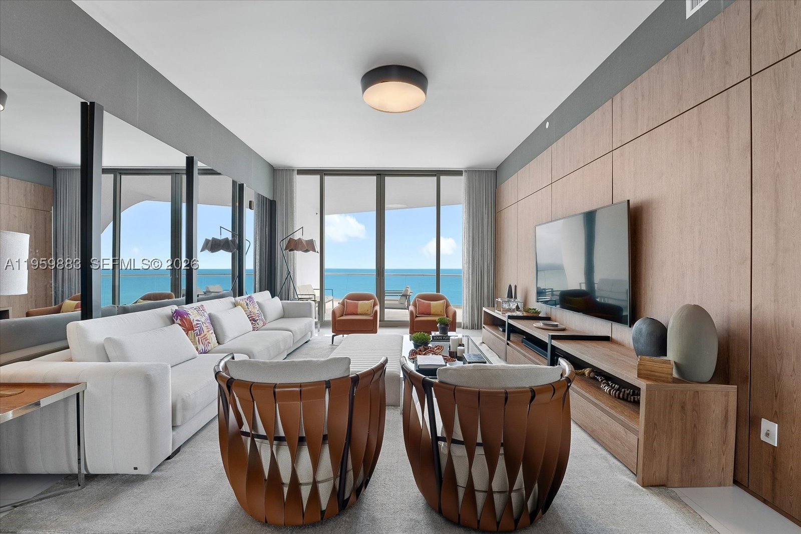 Sunny Isles Beach photo 1