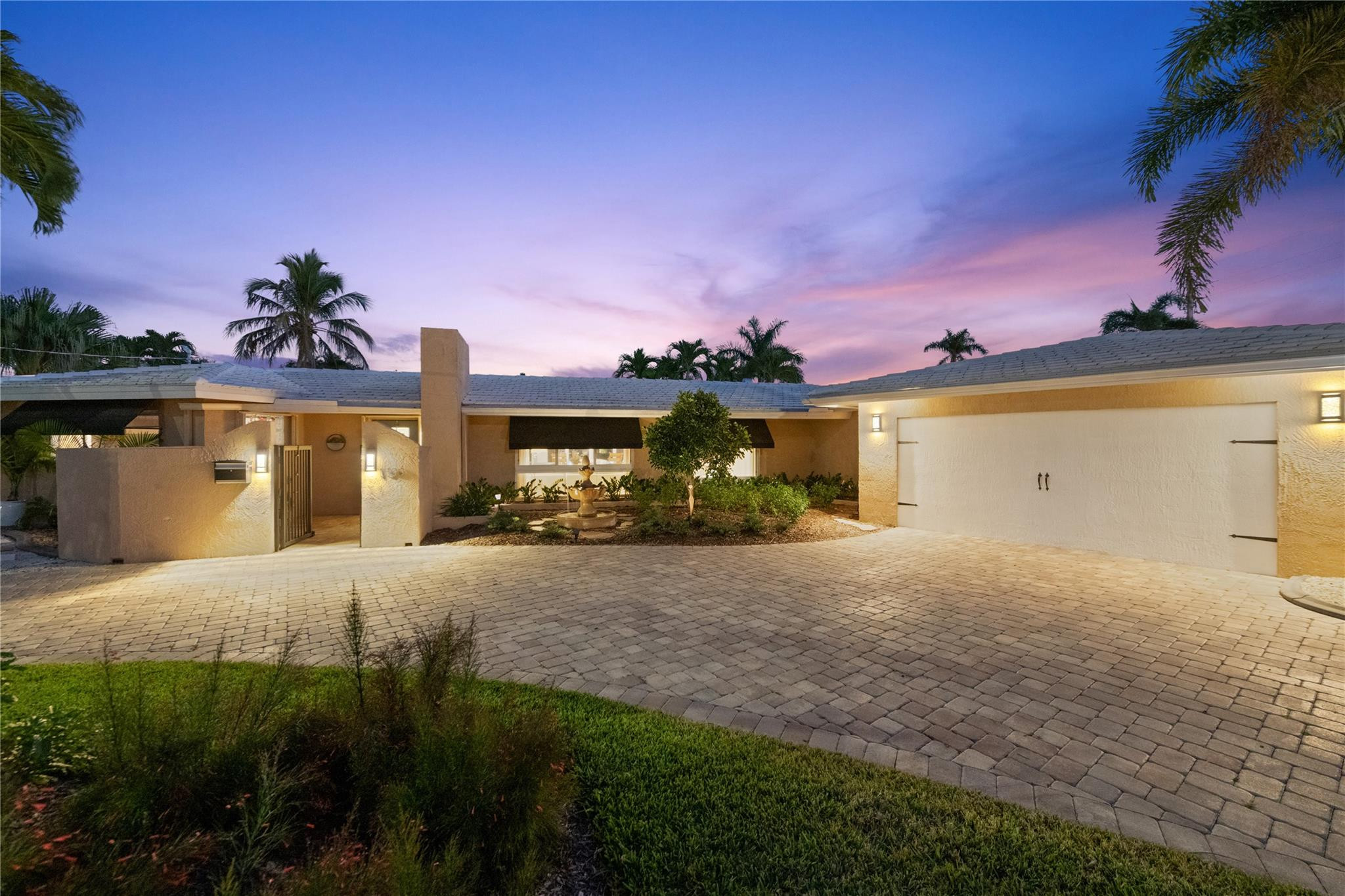 Wilton Manors photo 3