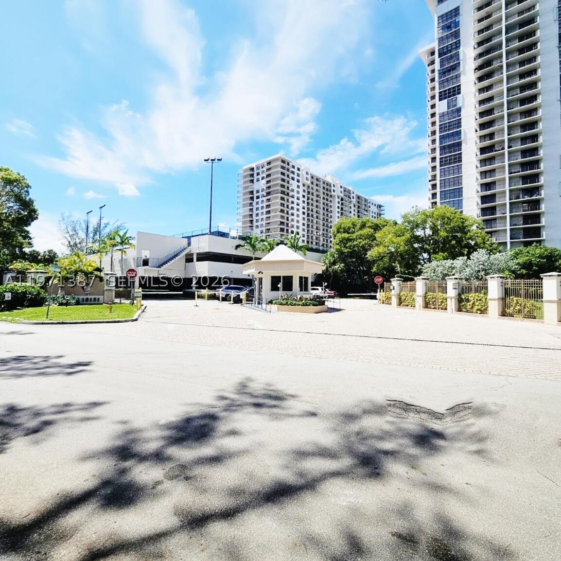 Aventura photo 4