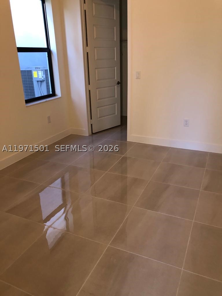 Miami Lakes photo 5
