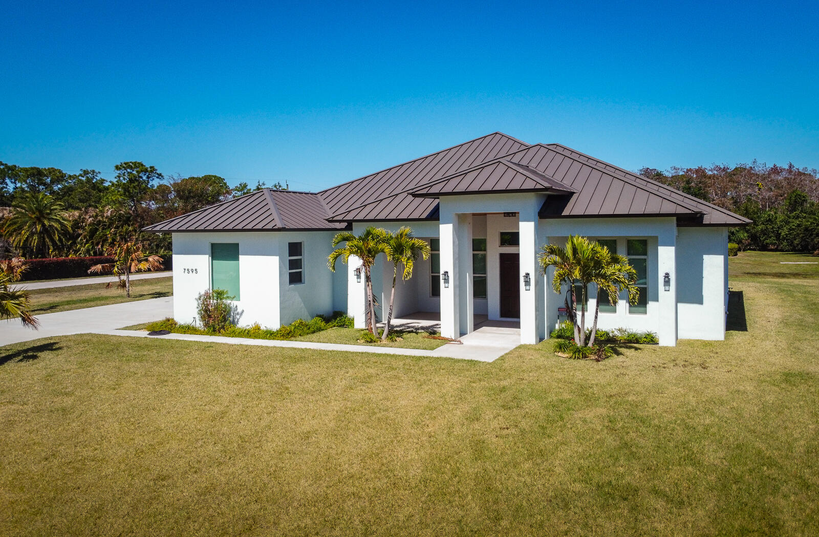 Palm Beach Gardens photo 1