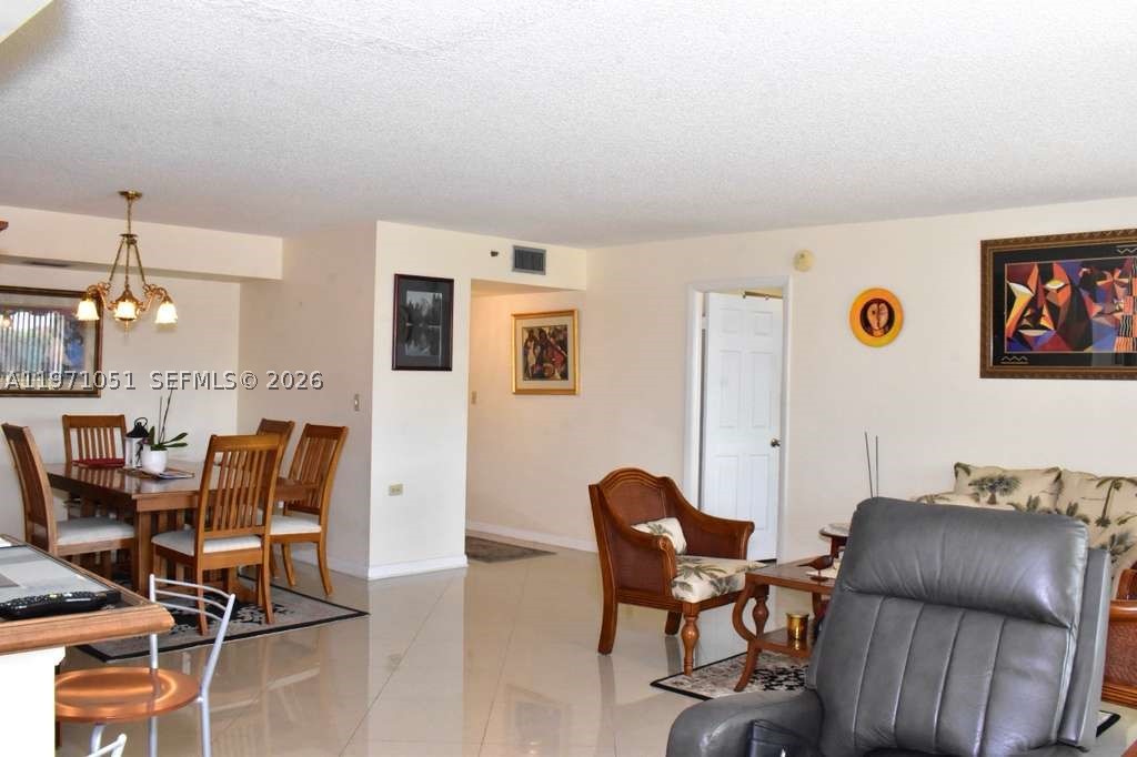 Pembroke Pines photo 3
