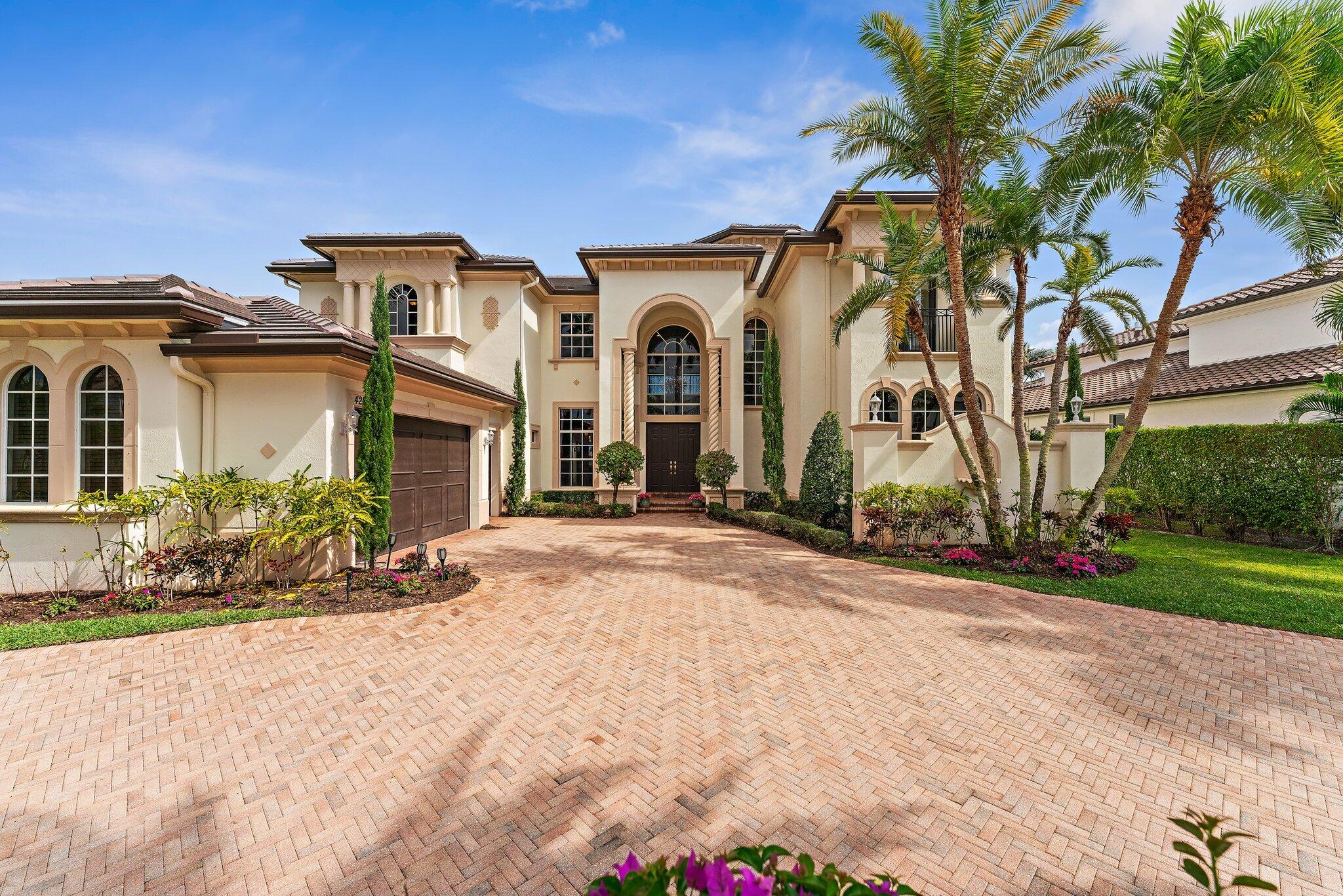 Palm Beach Gardens photo 2