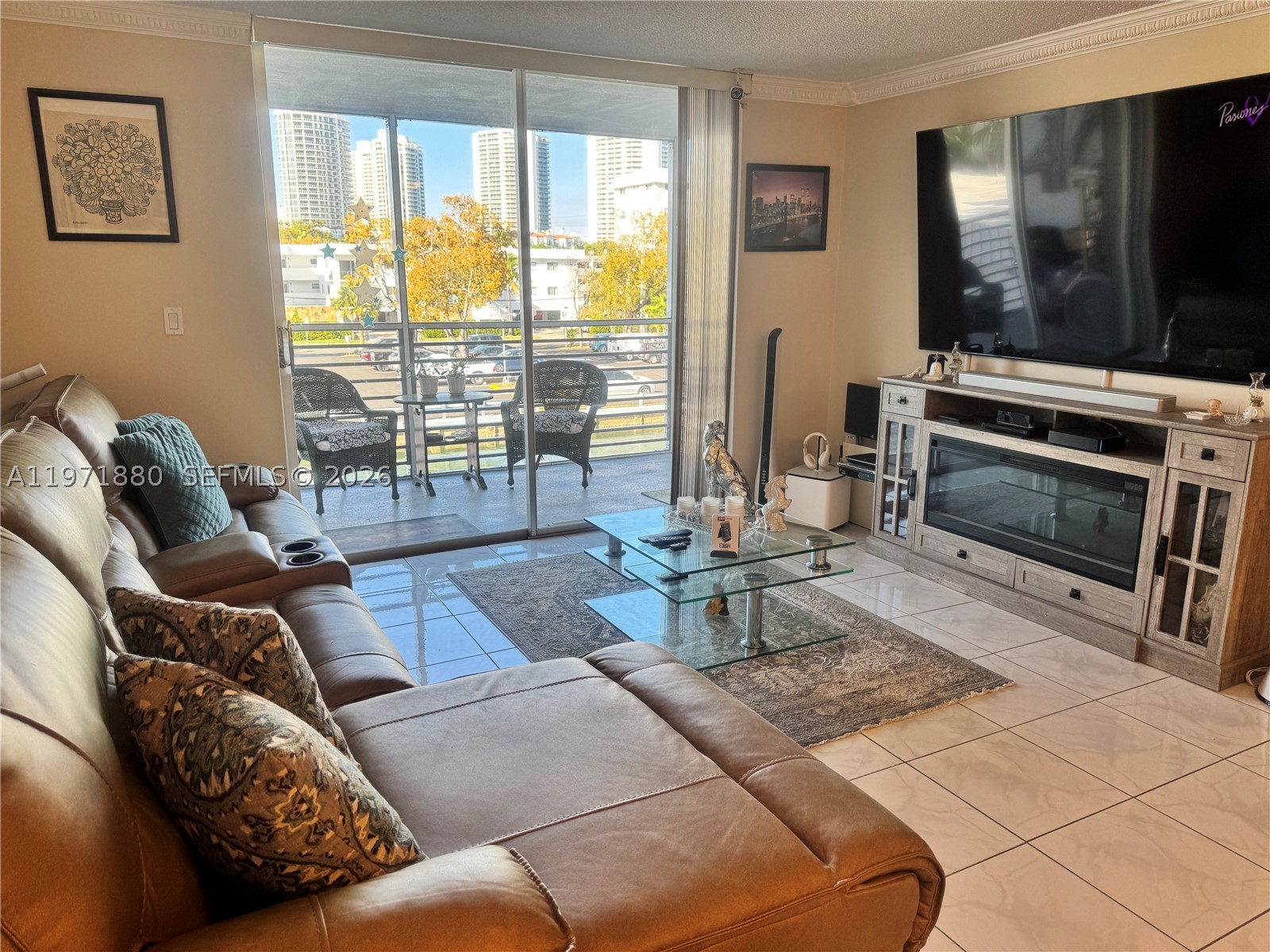 North Miami Beach photo 4