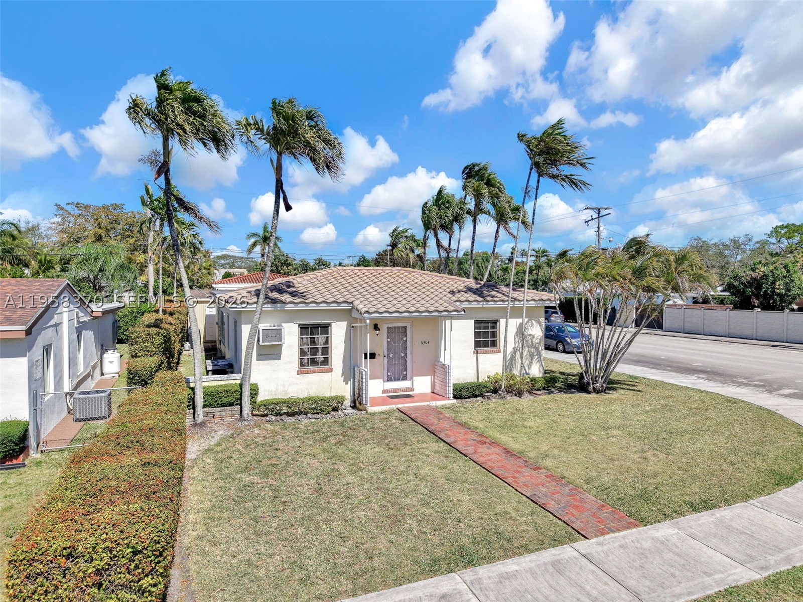 South Miami photo 1