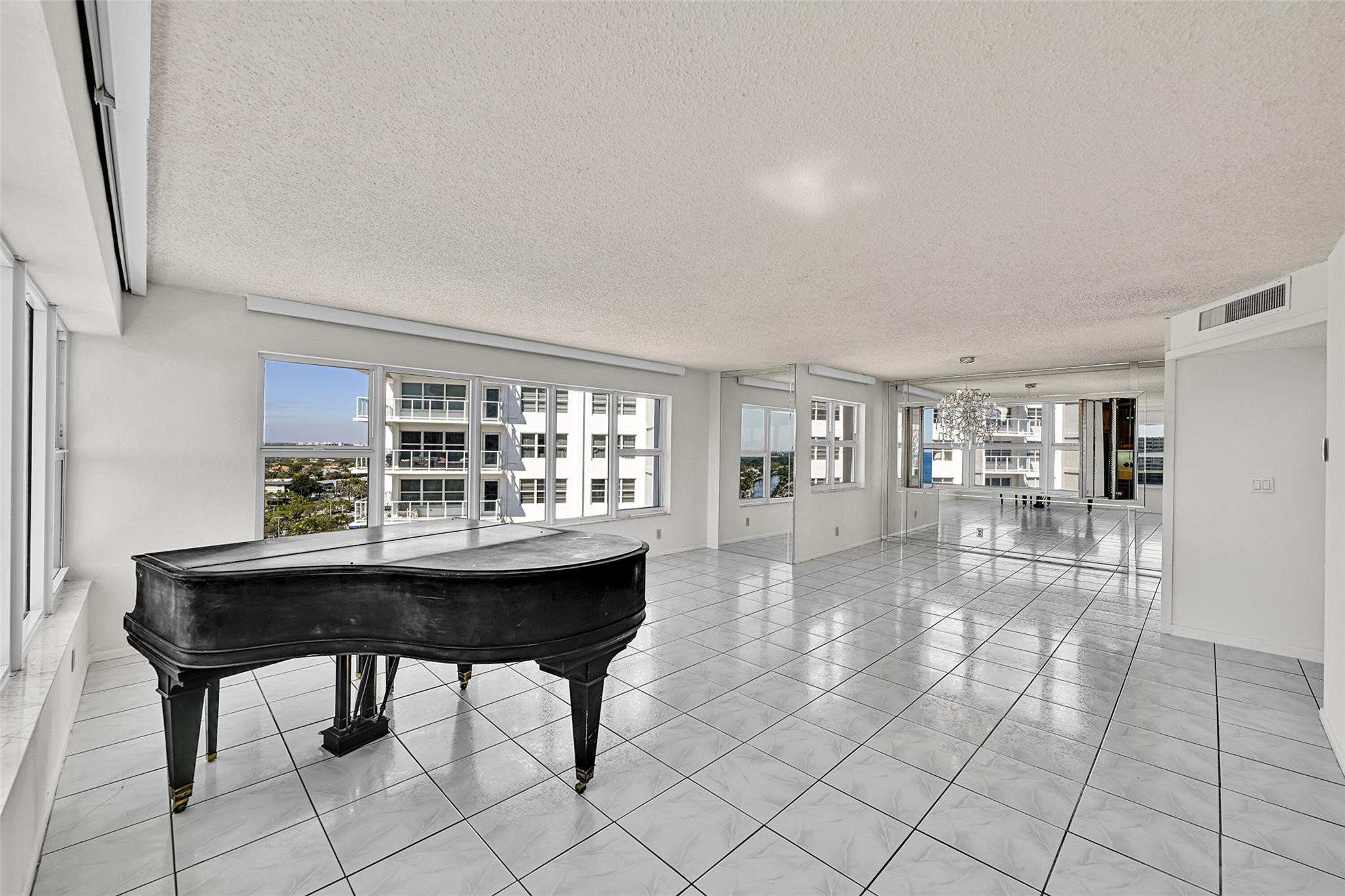 Fort Lauderdale photo 4