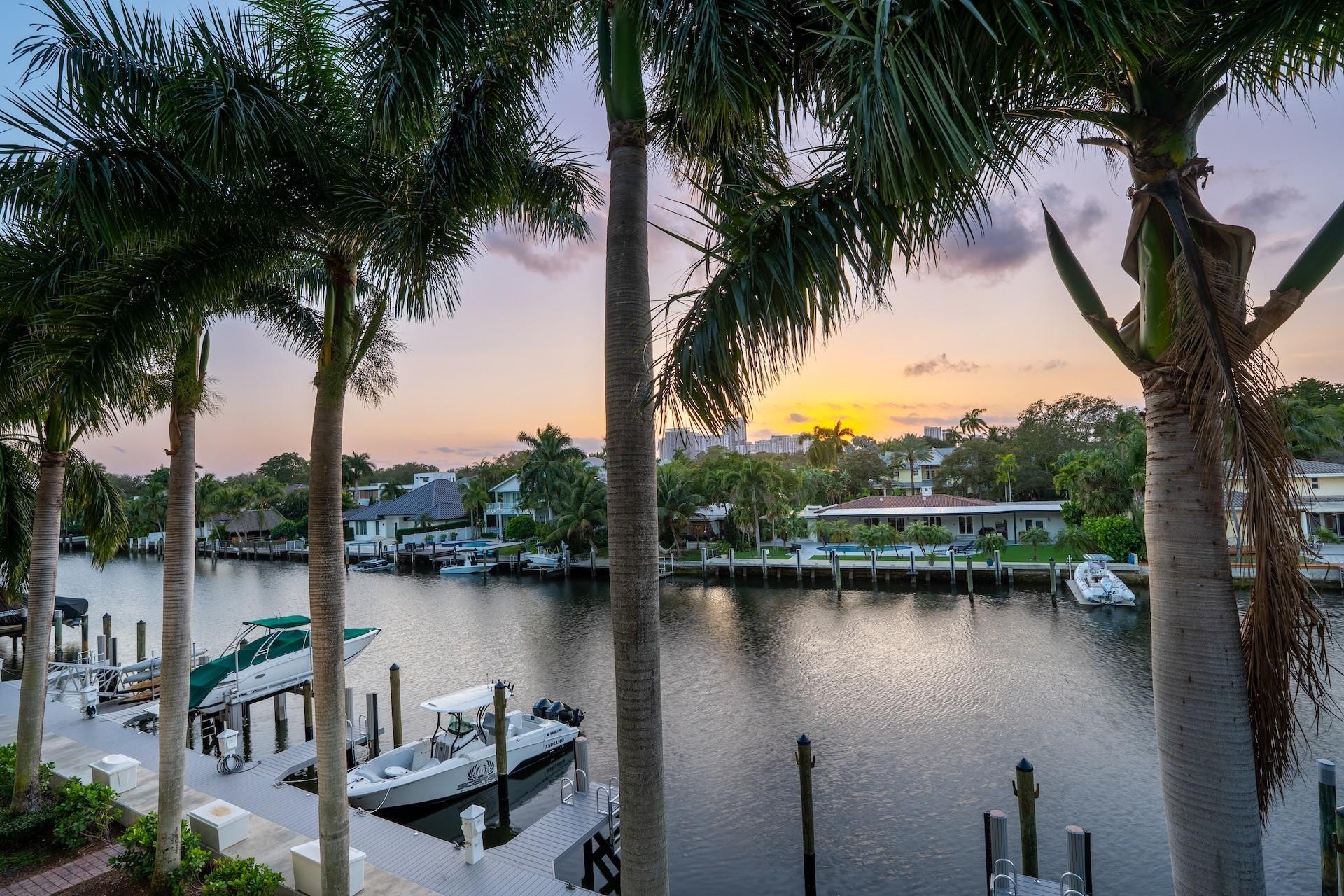 Fort Lauderdale photo 2