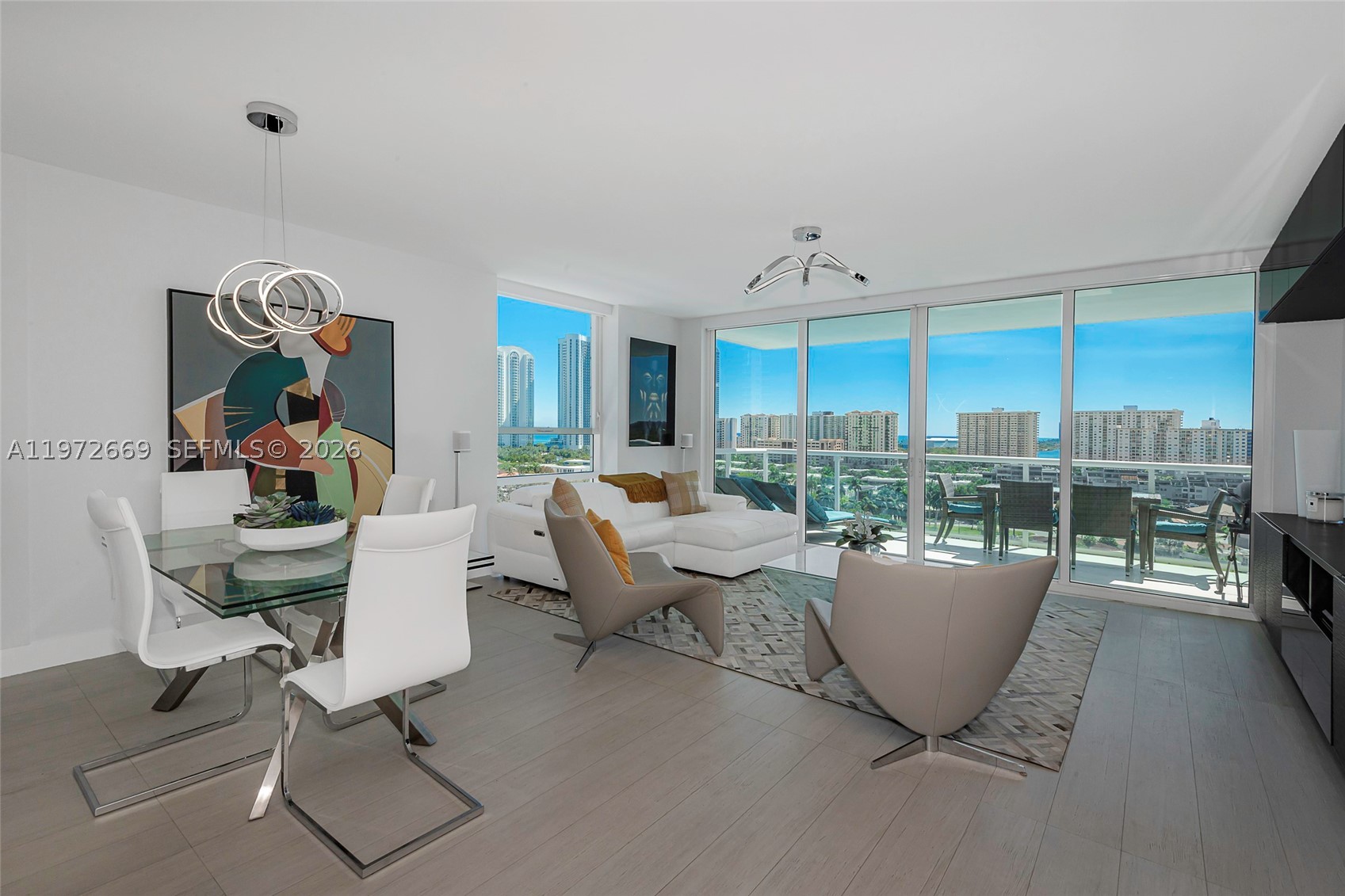 Sunny Isles Beach photo 4