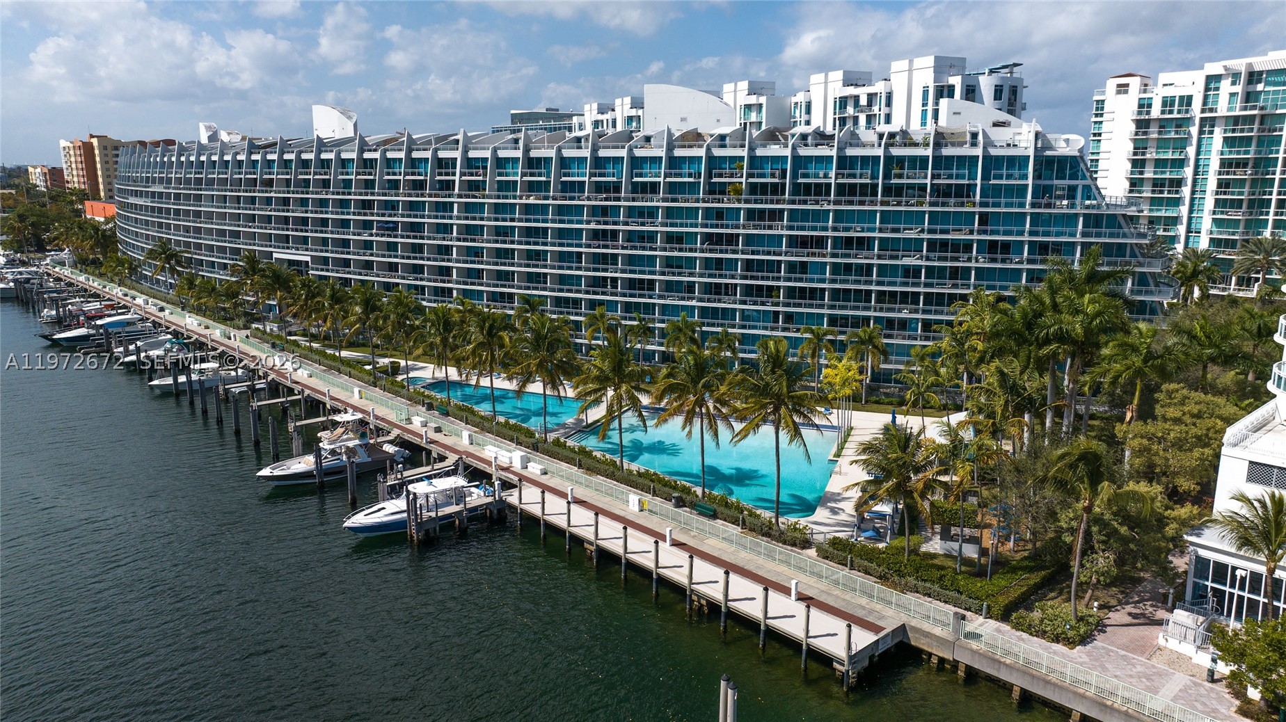 Aventura photo 1