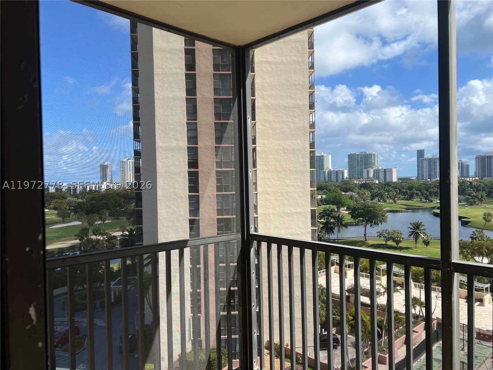 Aventura photo 3