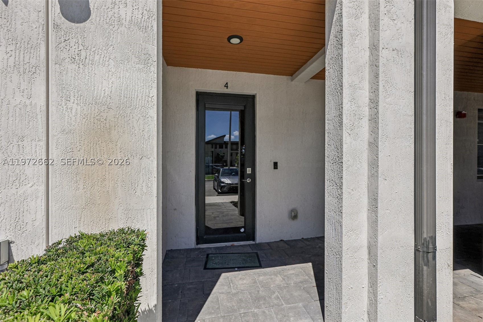 Doral photo 2