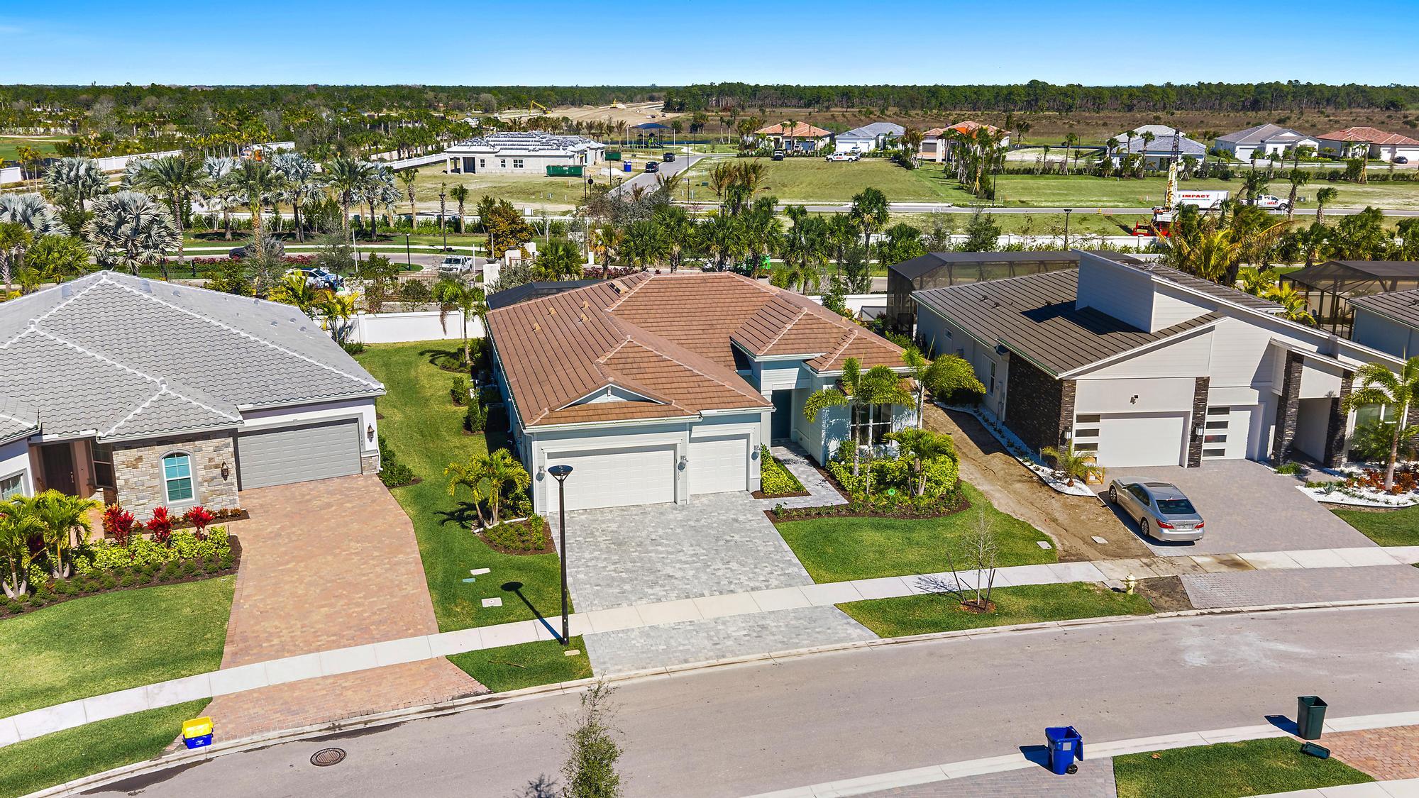 Palm Beach Gardens photo 2