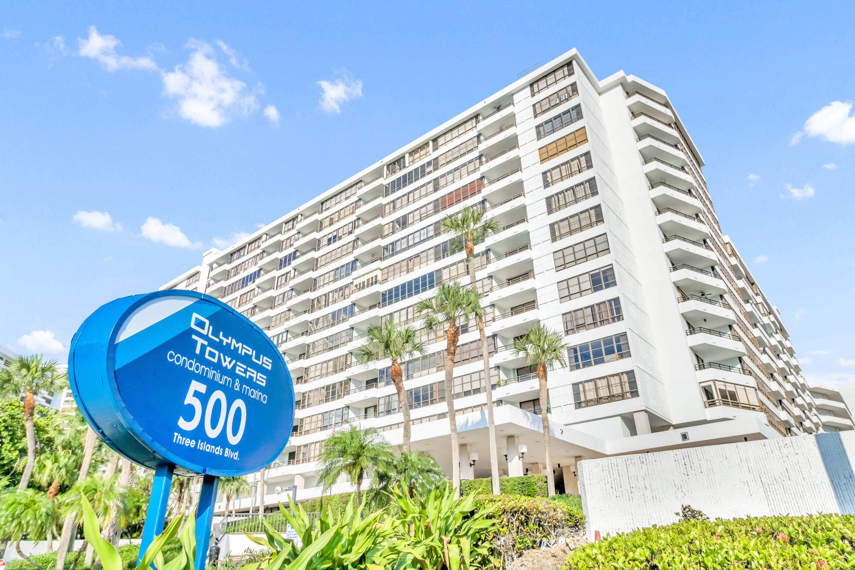 Hallandale Beach photo 1