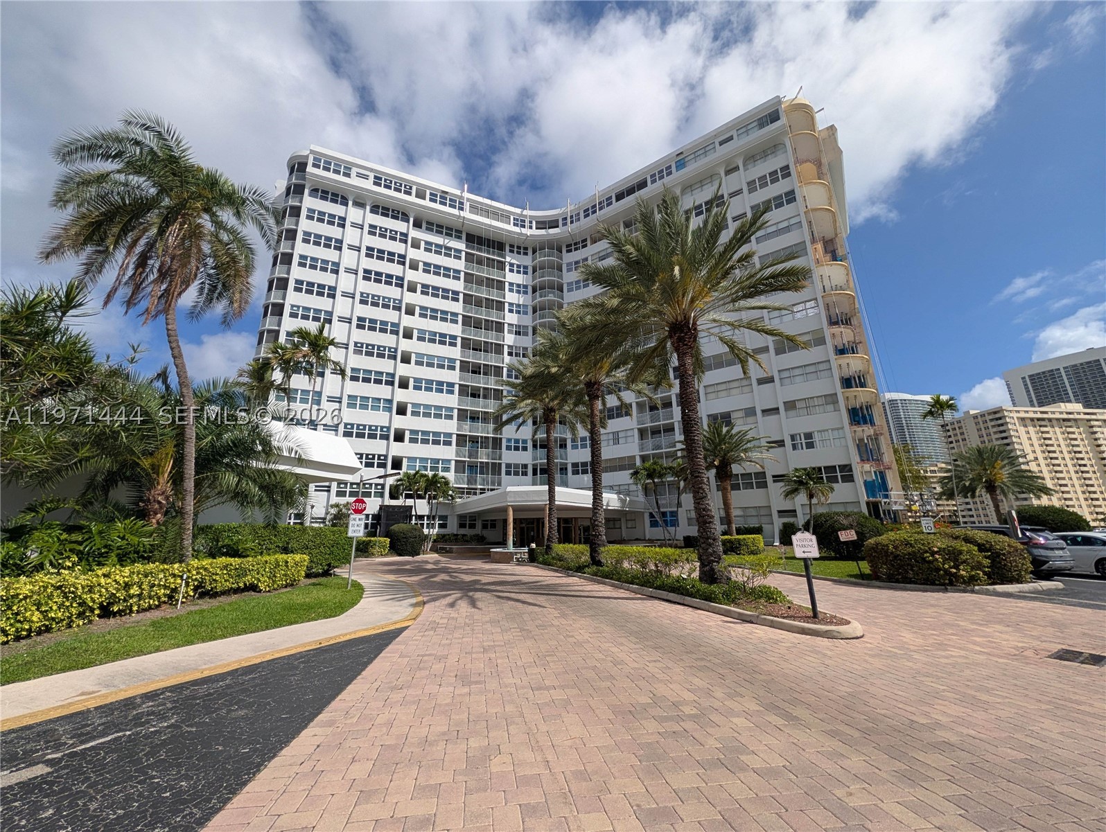 Hallandale Beach photo 2