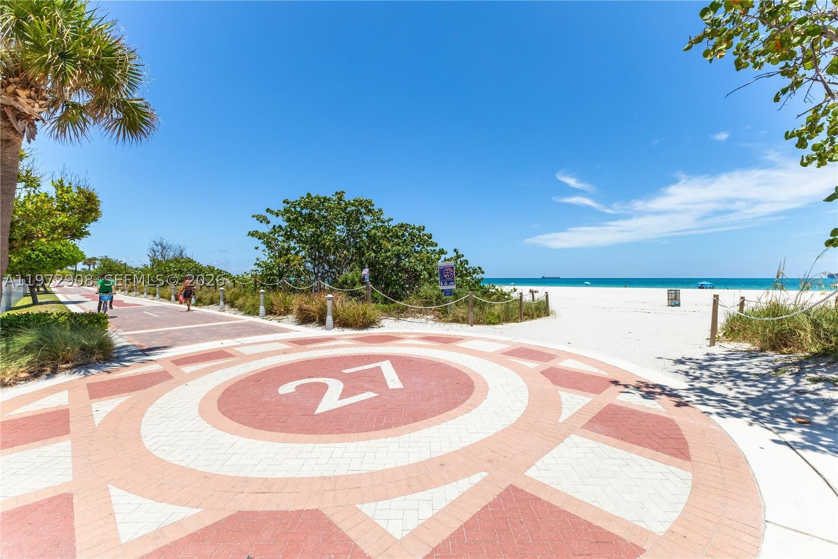 Miami Beach photo 5