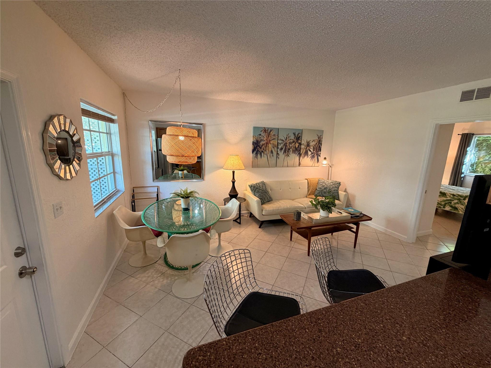 Wilton Manors photo 1