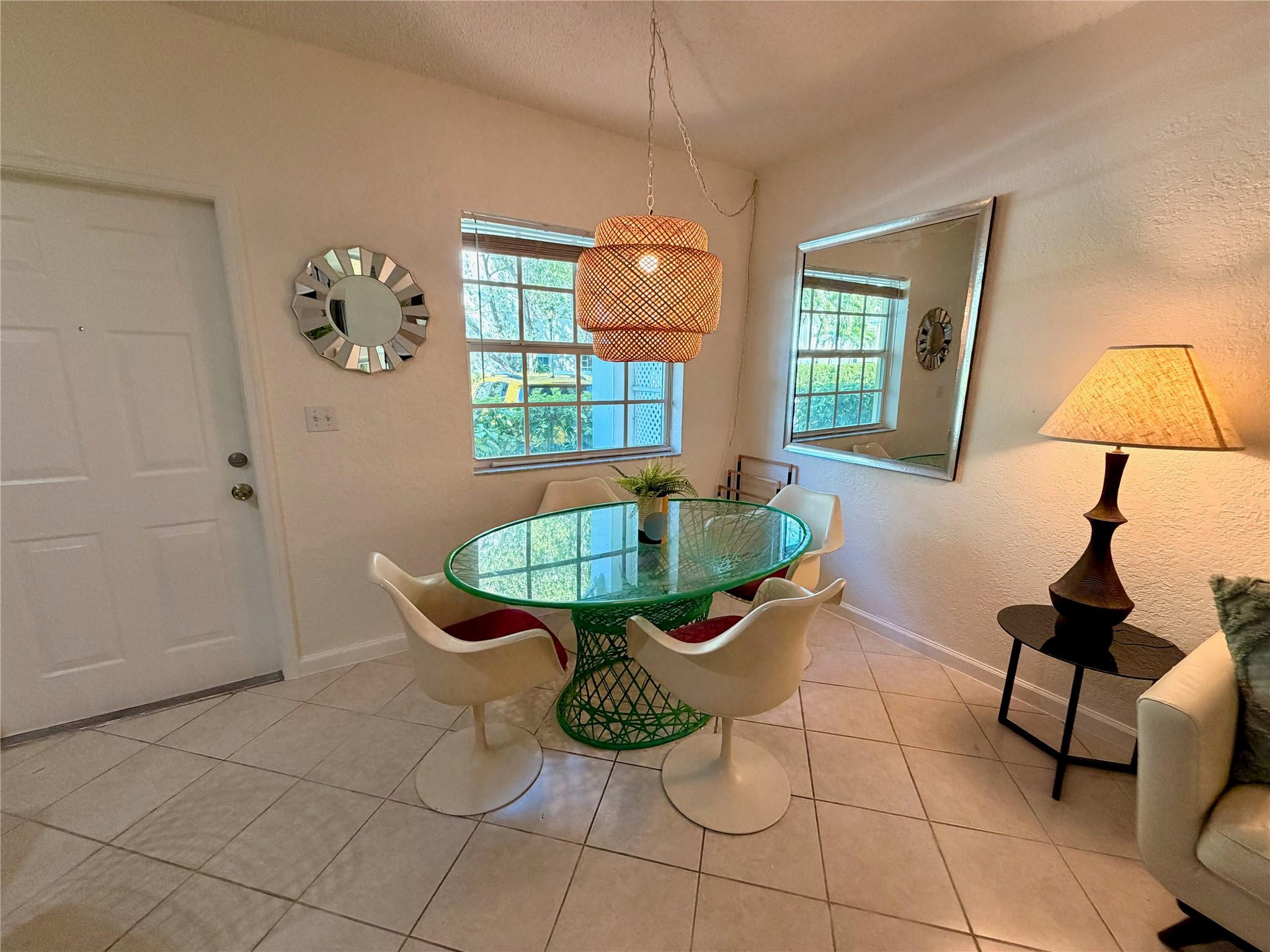 Wilton Manors photo 4