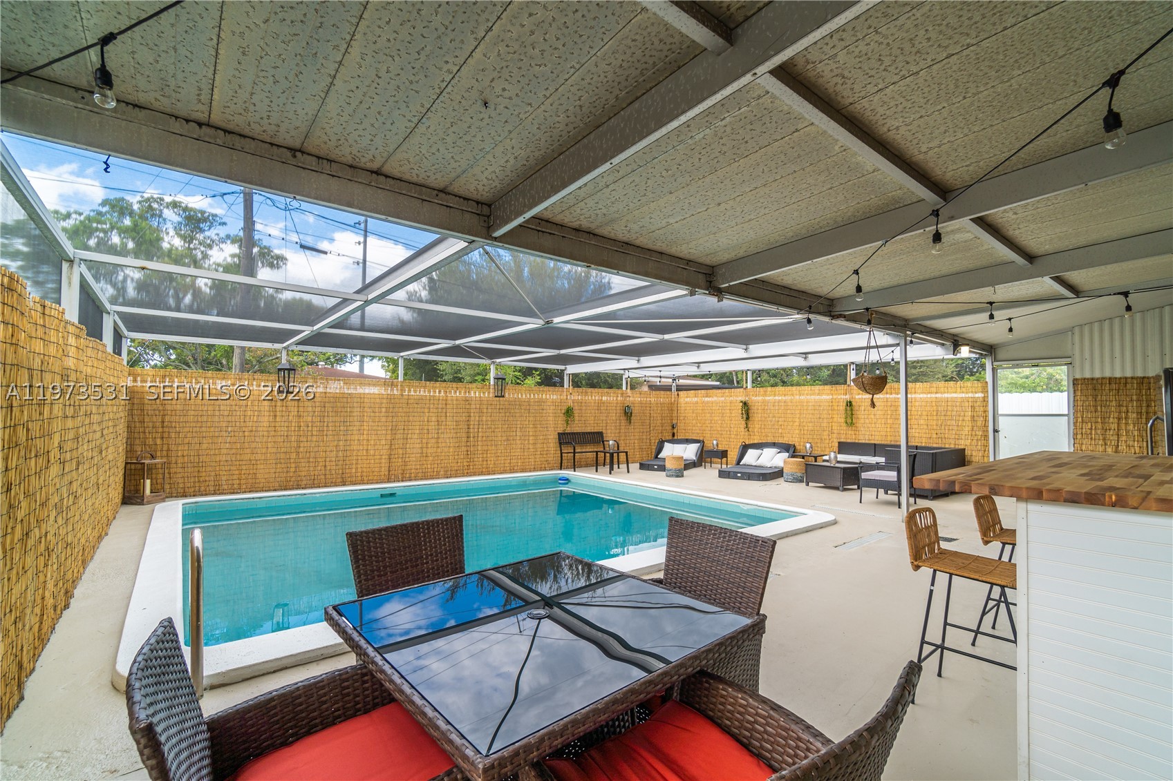 North Miami photo 3