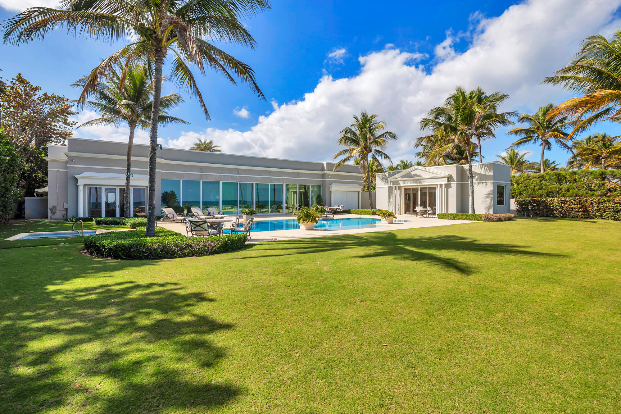 Palm Beach photo 3