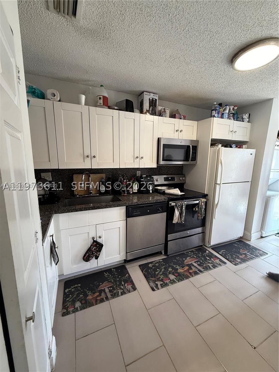 Miami Gardens photo 3