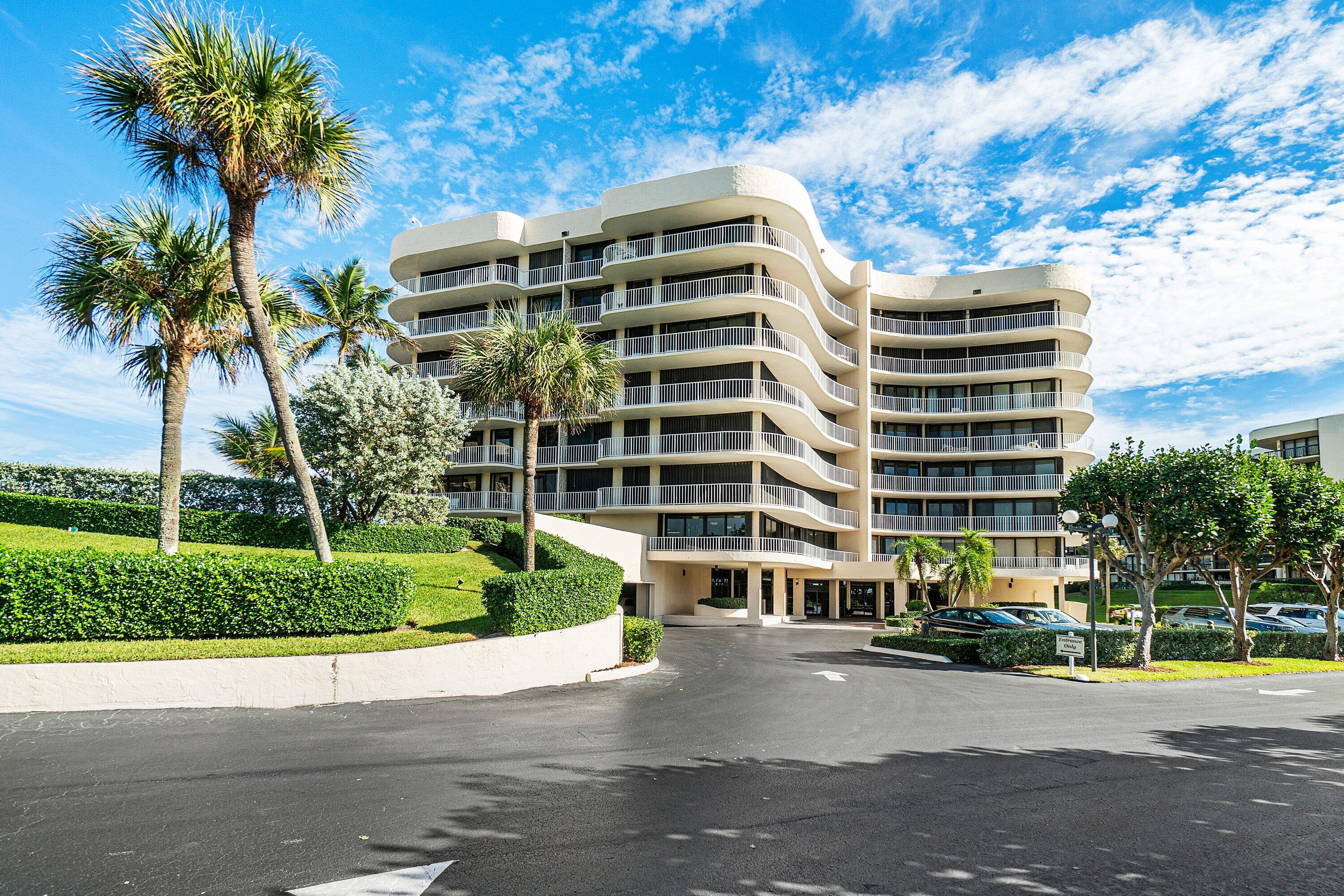 Palm Beach photo 3